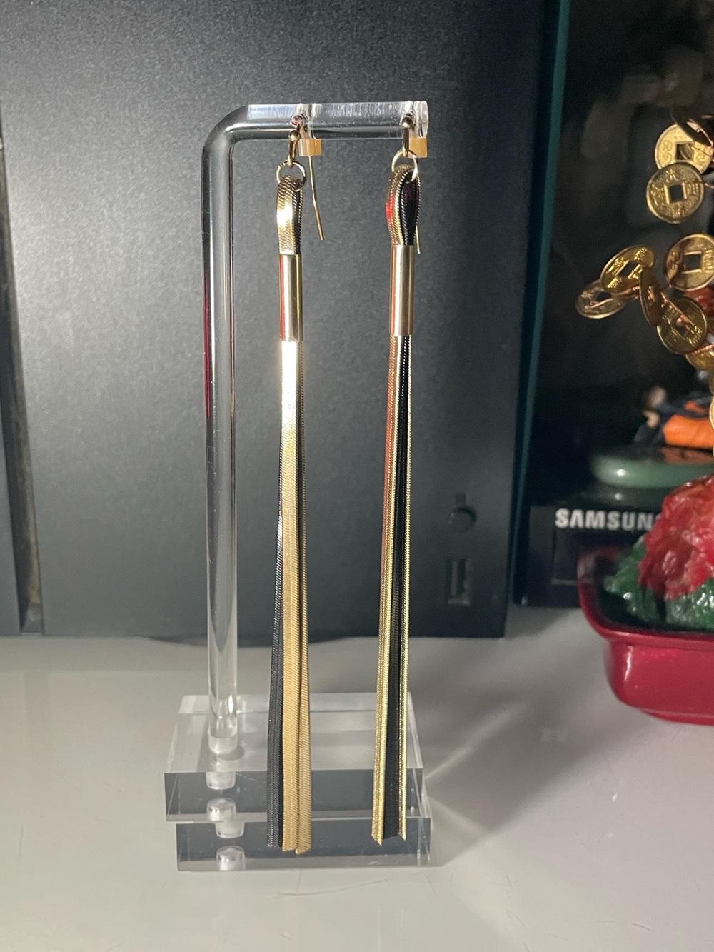 Gold Herringbone Long Tassel Drop Earrings NWOT